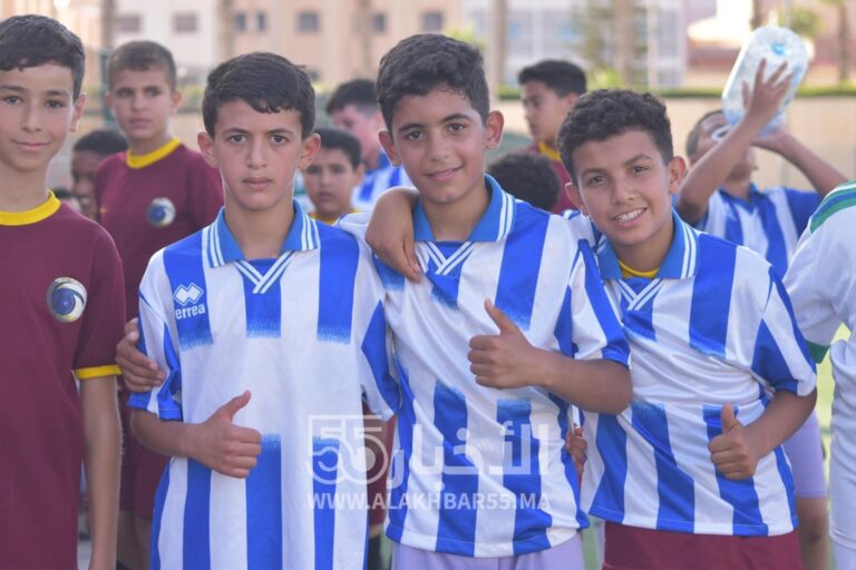 ‎مدرسة مستقبل العروي لكرة القدم تنظم حفل نهاية الموسم وتكرم اطفال المدرسة.