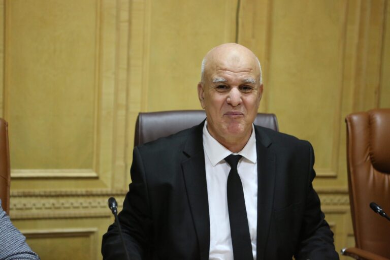 رئيس جماعة وجدة يبدي تخوفه من ميناء الناظور الجديد ويدعو اخنوش عدم اهمال “عاصمة” الشرق”