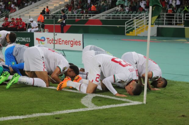 عصفورين بحجر واحد.. أشبال الأطلس في نهائي الكان وفي أولمبياد باريس 6 عصفورين بحجر واحد.. أشبال الأطلس في نهائي الكان وفي أولمبياد باريس