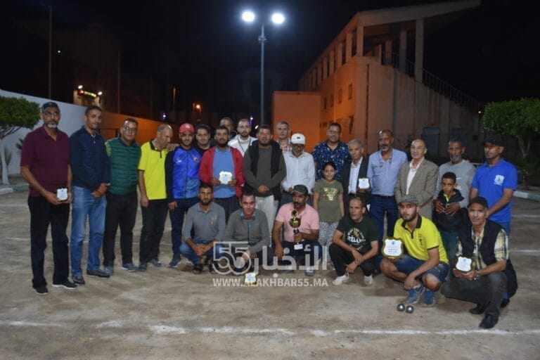 جمعية لوطاء للكرة الحديدية بالعروي تنظم الدوري السنوي وتفوز بنسخته