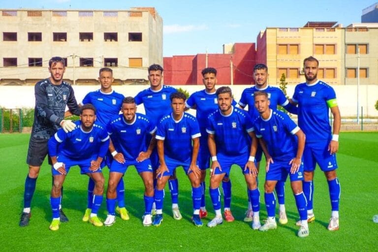 أمل العروي يعود بالتعادل مع فريق اتحاد أجلموس ضمن قسم الثاني هواة 5 أمل العروي يعود بالتعادل مع فريق اتحاد أجلموس ضمن قسم الثاني هواة