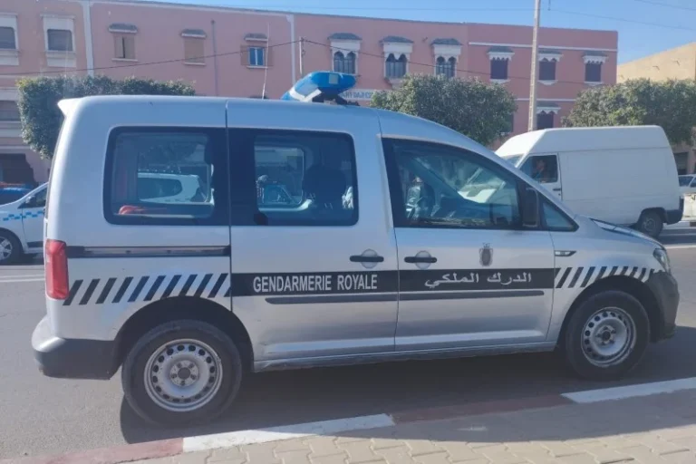 اعتقال ثلاثة دركيين بورزازات بسبب خطأ مهني 7 اعتقال ثلاثة دركيين بورزازات بسبب خطأ مهني