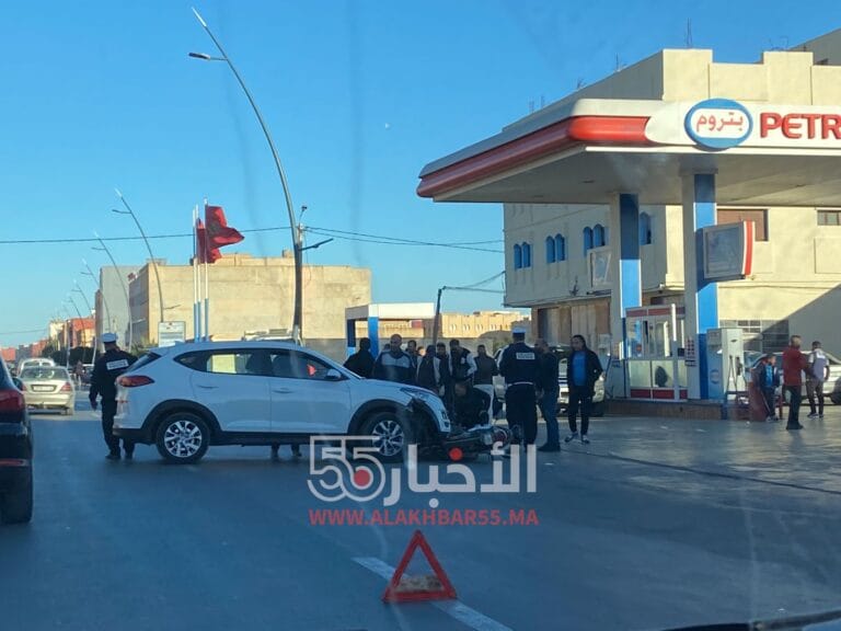 العروي : حادثة سير بين سيارة خفيفة ودراجة نارية تدخل الاخير لقسم المستعجلات