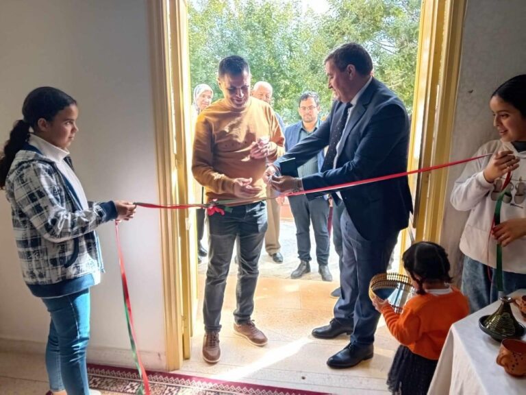 ‎نظم المركز السوسيورياضي للقرب بتزطوطين بشراكة مع الجماعة المحلية تنظم اياما ثقافية احتفاءا بمناسبة اليوم العالمي للمرأة