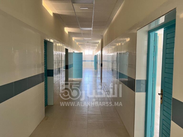 بعد زيارة عامل الناظور : افتتاح الجناح الجديد للأمراض النفسية والعقلية بمستشفى العروي مع اغلاق الجناح القديم من اجل الاصلاح 6 بعد زيارة عامل الناظور : افتتاح الجناح الجديد للأمراض النفسية والعقلية بمستشفى العروي مع اغلاق الجناح القديم من اجل الاصلاح