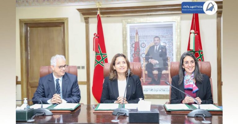 ناظور: توقيع برتوكول اتفاق لتطوير بنية تحتية لأعمال توريد الغاز الطبيعي المسال من ميناء بني بوغافر 4 ناظور: توقيع برتوكول اتفاق لتطوير بنية تحتية لأعمال توريد الغاز الطبيعي المسال من ميناء بني بوغافر