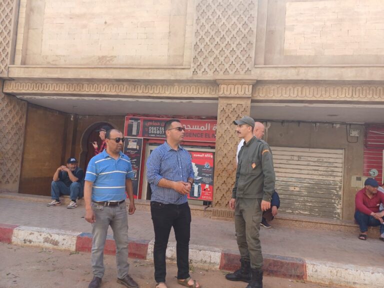 العروي :سلطات الملحقة الاولى تحرر شارع عبد الكريم الخطابي من الفوضى