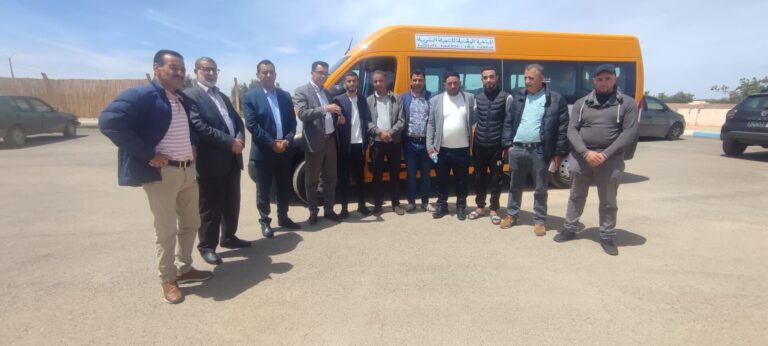 جماعة بني وكيل تعقد دورتها العادية لشهر ماي وتصادق على النقط المدرجة وتسلم حافلة لنقل المدرسي لجمعية لعزيب