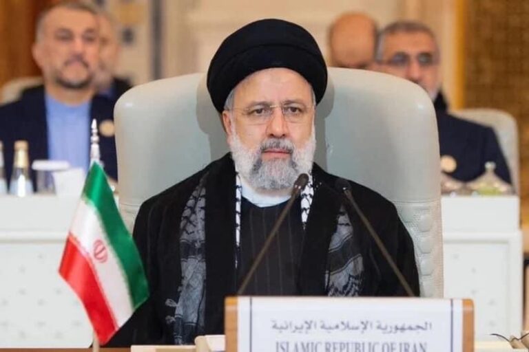 الإعلان رسمياً عن وفاة الرئيس الإيراني ووزير خارجيته في تحطم مروحية فوق منطقة جبلية