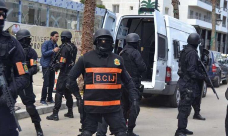 توقيف أربعة أشخاص موالين لتنظيم داعش