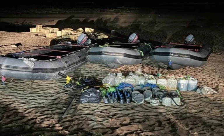 ضبط أكثر من 18 طنا من الحشيش بضواحي الدار البيضاء وتوقيف 5 أشخاص
