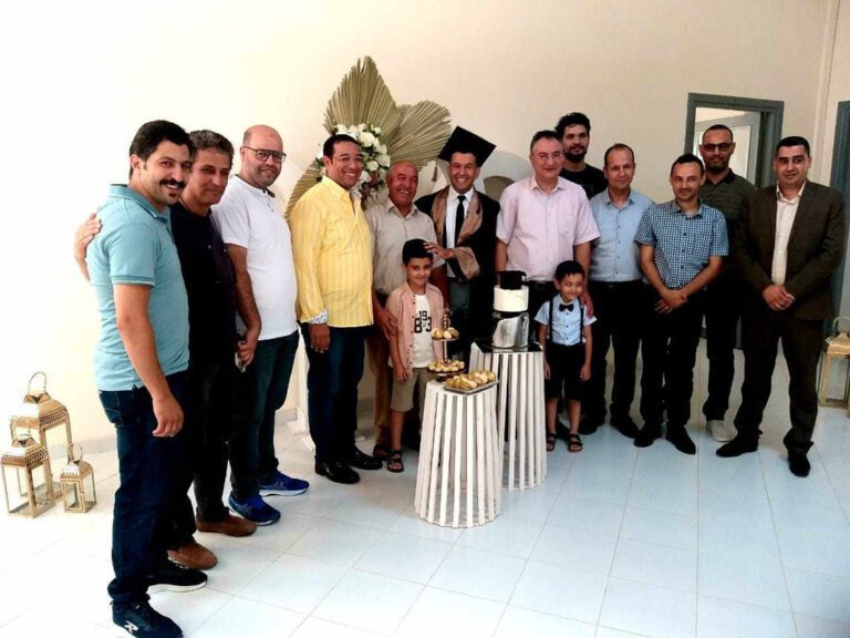 ‎بحضور كبار أمنيي الإقليم.. ضابط شرطة بالناظور يناقش وينال شهادة الدكتوراه في الفيزياء