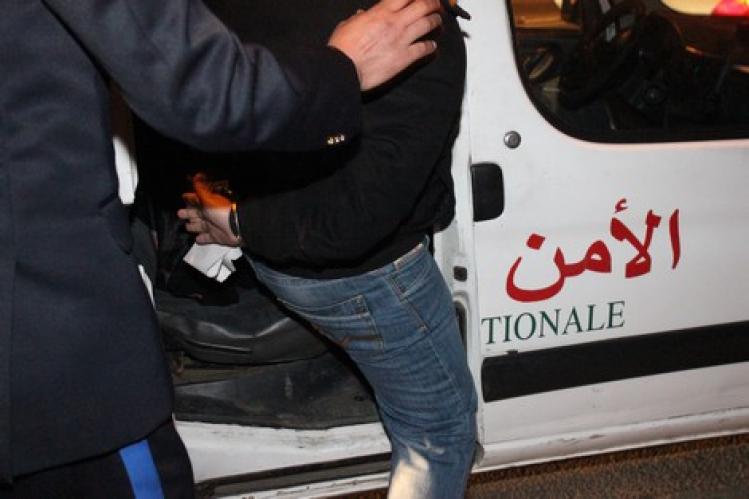امن العروي يلقي القبض على الشاب الذي روع العديد من المواطنين