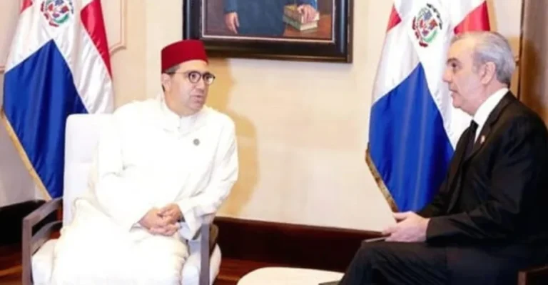 الدومينيكان تدعم مغربية الصحراء وتعلن عن إفتتاح قنصلية لها بالداخلة 5 الدومينيكان تدعم مغربية الصحراء وتعلن عن إفتتاح قنصلية لها بالداخلة