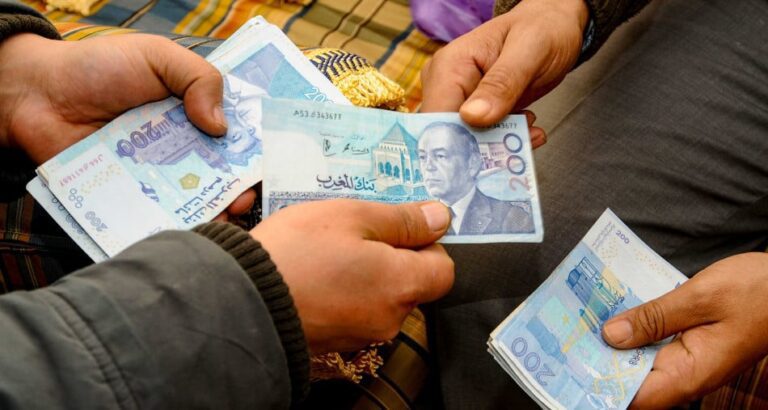شرطة زايو تعيد 4 ملايين إلى أحد أبناء الجالية بعدما ضاعت منه وسط المدينة