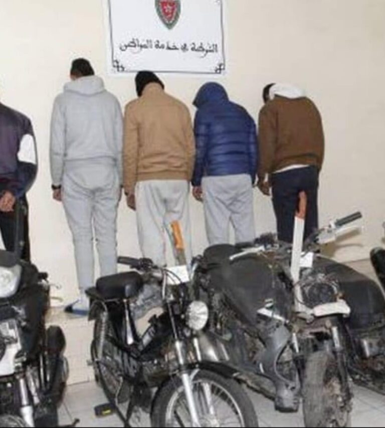 ‎الشرطة القضائية ببركان تقود إلى إعتقال 5 أشخاص وتواصل حربها على المجرمين