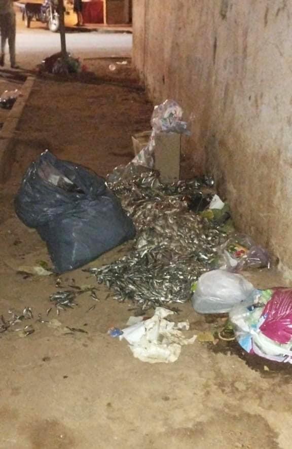 ‎شارع النرجس بالعروي: من يتحمل مسؤولية الفوضى وإغلاق الطريق؟ السلطة ! الجماعة! الشرطة