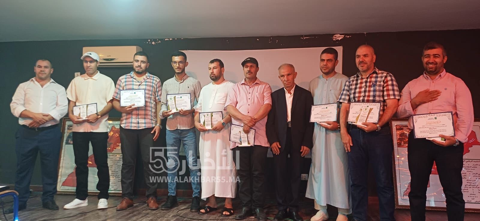 جمعية واد وزاج للبيئة والتنمية البشرية تكرّم الأساتذة والمتقاعدين في حفل سنوي مميز