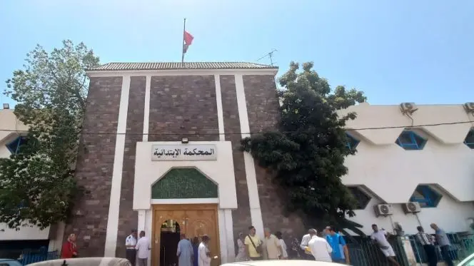 ‎بتهمة الإساءة للملك.. ابتدائية الناظور تدين شابا بالسجن النافذ والغرامة