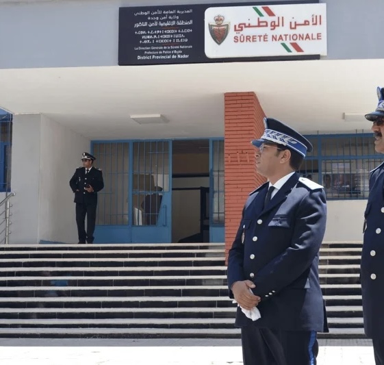 الأمن بالناظور يوقف 9 أشخاص لتورطهم في تبادل الضرب والجرح وحيازة الأسلحة البيضاء