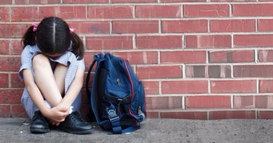 التحرش بتلميذة قاصر يجر أستاذاً للاعتقال 5 التحرش بتلميذة قاصر يجر أستاذاً للاعتقال