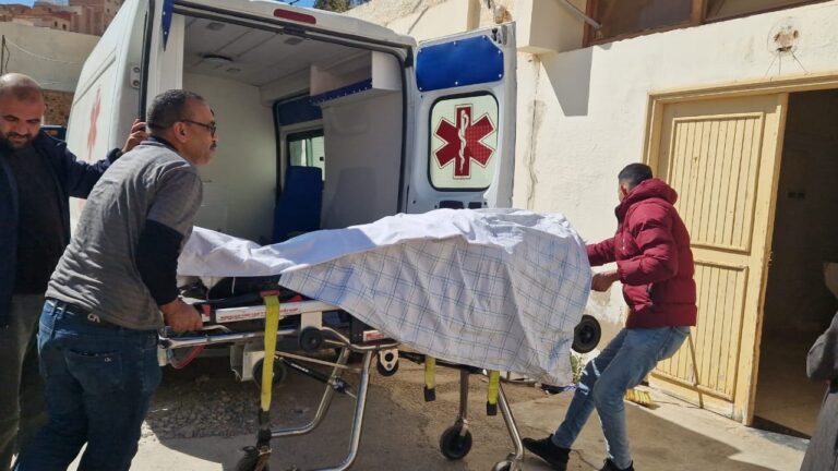 جثة شاب مغربي تظهر على شاطئ تشارنا: مأساة جديدة للهجرة غير النظامية 3 جثة شاب مغربي تظهر على شاطئ تشارنا: مأساة جديدة للهجرة غير النظامية