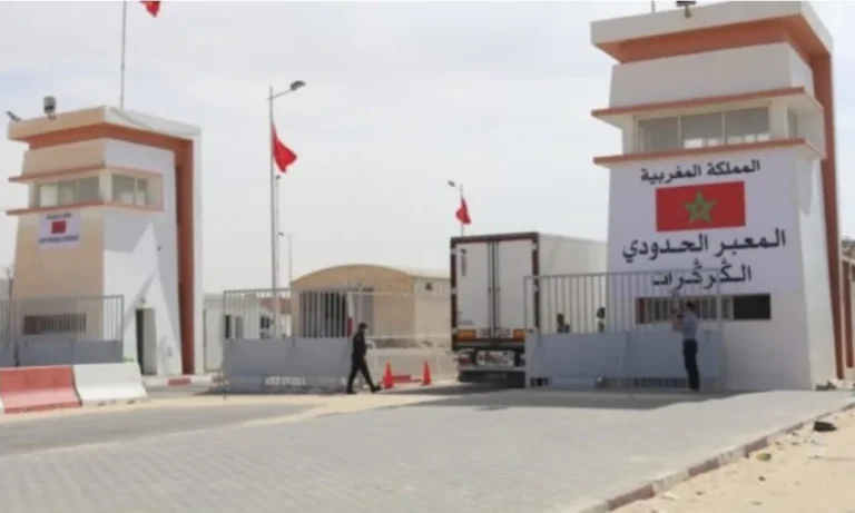 حجز كمية كبيرة من الكوكايين بمعبر الكركرات المغربي داخل شاحنة كانت قادمة من إفريقيا 4 حجز كمية كبيرة من الكوكايين بمعبر الكركرات المغربي داخل شاحنة كانت قادمة من إفريقيا