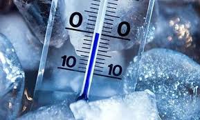 إنخفاض في درجات الحرارة بالمغرب وصقيع بالمرتفعات والشرق وملوية