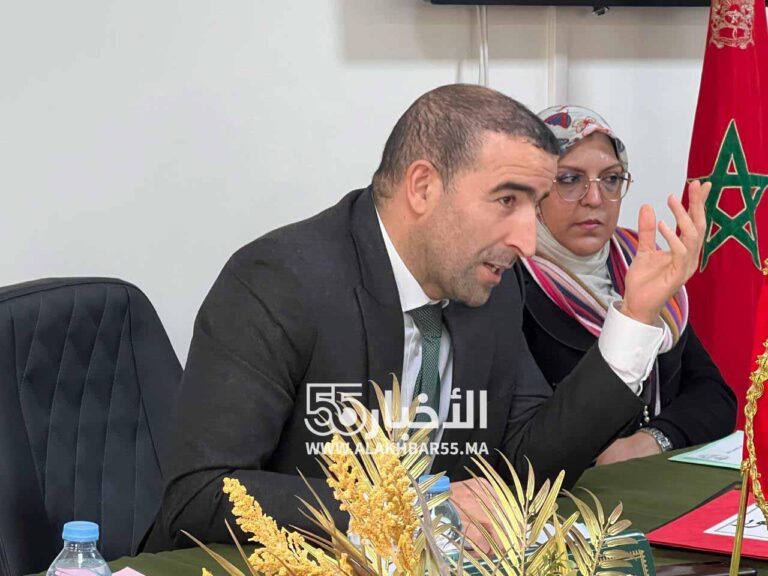 اجتماع اللجنة المحلية للتكفل بالنساء والأطفال ضحايا العنف بالناظور: تعزيز الجهود لمكافحة الهدر المدرسي والتسول 5 اللجنة المحلية للتكفل بالنساء والأطفال ضحايا العنف بالمحكمة الابتدائية بالناظور تعقد اجتماعها