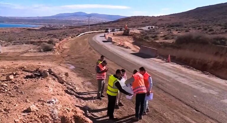 انطلاق أشغال تقوية وتوسيع الطريق الساحلي بين الناظور والحسيمة بتكلفة 300 مليون درهم 7 الطريق الساحلي
