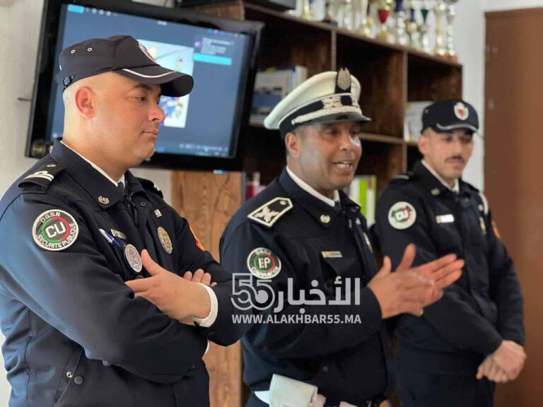 شرطة العروي تنظم حملة توعوية حول السلامة الطرقية لتلاميذ مدرسة عقبة بن نافع
