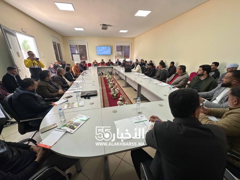 مشروع عصرنة نظام الري بسهل الكارت ومحطة تحلية مياه البحر : لقاء للجنة الاستشارية بمقر جماعة بني وكيل اولاد محند