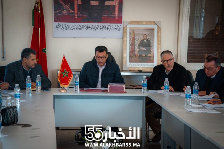 المجلس الجماعي لبني وكيل يصادق على جميع النقط المدرجة في جدول أعماله 3 المجلس الجماعي لبني وكيل يصادق على جميع النقط المدرجة في جدول أعماله