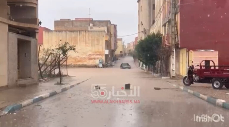 أمطار الخير تنزل غيثاً على مدينة العروي والنواحي