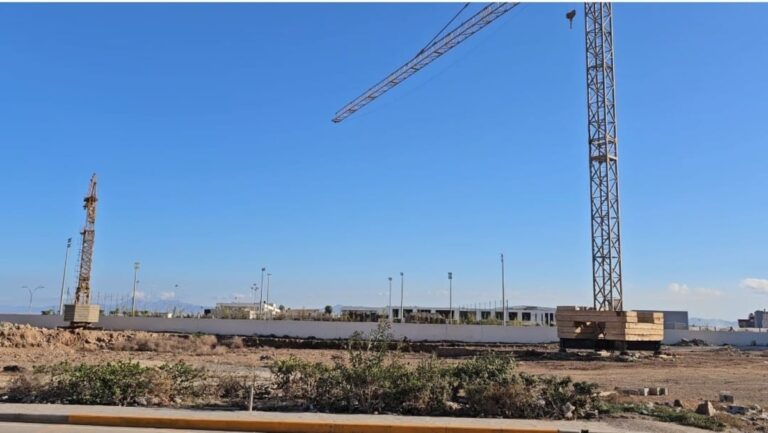فتح أظرفة صفقة المركب الثقافي بالناظور يوم 16 أبريل 2025 بعد تعثر طويل