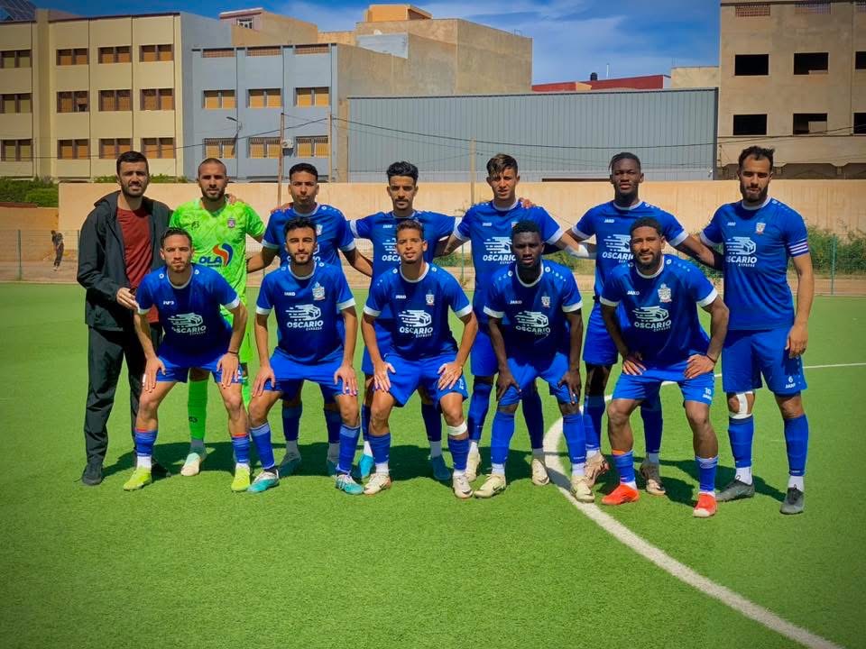 قرار أمني يمنع الجماهير من حضور مباراة أمل العروي ونهضة زايو: ضربة موجعة للفريق المحلي 1 قرار أمني يمنع الجماهير من حضور مباراة أمل العروي ونهضة زايو: ضربة موجعة للفريق المحلي