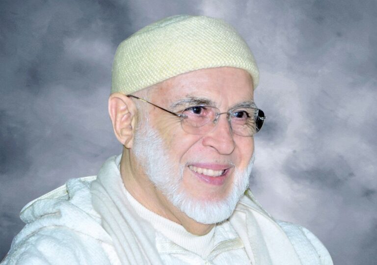 نقل شيخ الطريقة القادرية البودشيشية إلى المستشفى العسكري بالرباط عبر مروحية طبية مجهزة