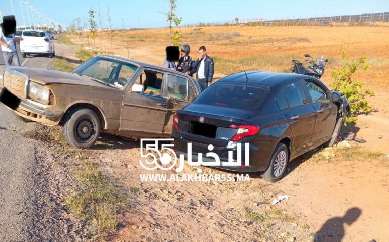 صور : حادث سير قرب مدار زينة بمدخل العروي يُخلّف أضراراً مادية ويستدعي تدخل الشرطة