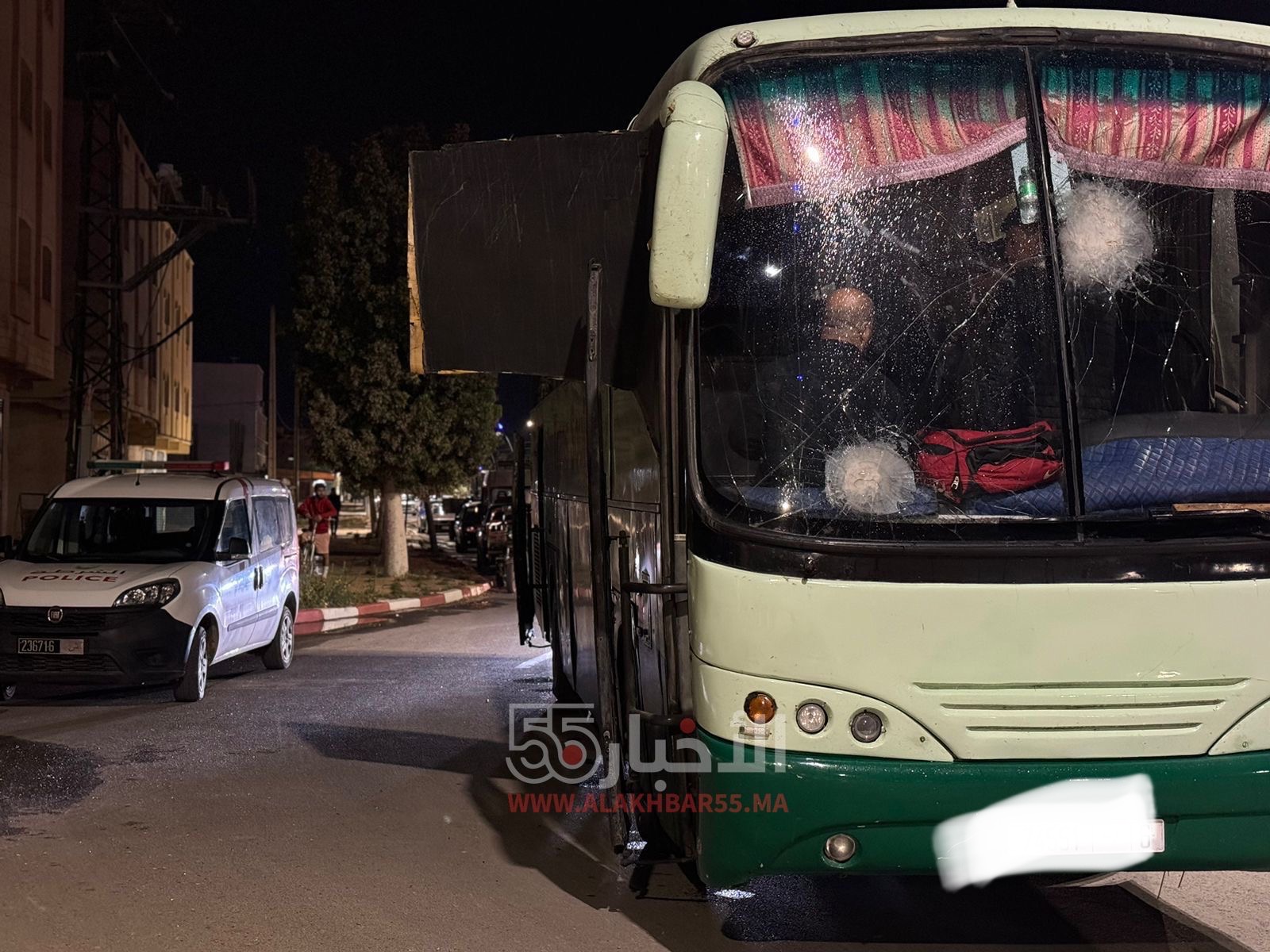 عاجل: فرار جماعي لعدد من القاصرين من حافلة ترحيل قرب مطار العروي