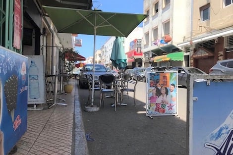 المقاهي بالناظور