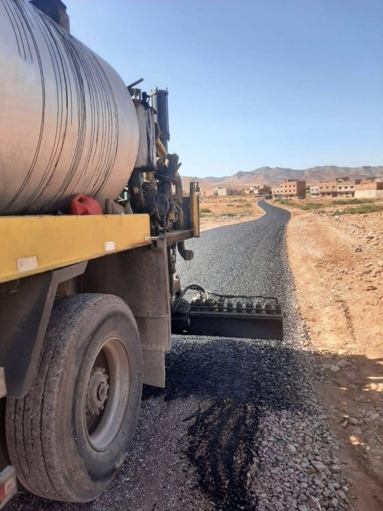 قنطرة على الطريق المداري الشمالي بالعروي