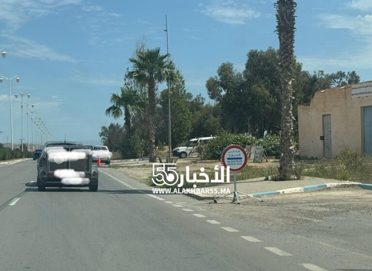 شرطة العروي تفعل الرادار المتنقل لضبط مخالفات السرعة بمداخل المدينة والطرق المدارية