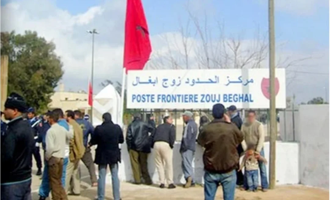 المغرب يتسلم جثتي شابين من الجزائر بعد فتح استثنائي لمعبر حدود “زوج بغال