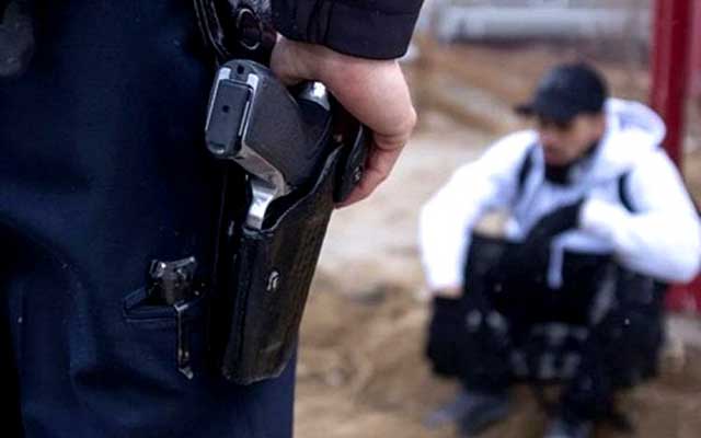 في مستجدات مثيرة لقضية الهجرة الوهمية بالعروي: سقوط عنصرين جديدين أحدهما جُرح بالرصاص والآخر شريك لرأس المدبر