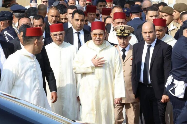 الأمير مولاي رشيد يحضر جنازة الراحل عبد الحق المريني الناطق الرسمي السابق باسم القصر الملكي