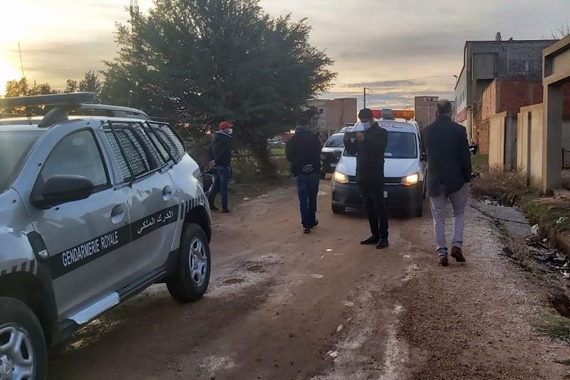 شاب يقتل والده الستيني في جريمة مروعة 1 شاب يقتل والده الستيني في جريمة مروعة