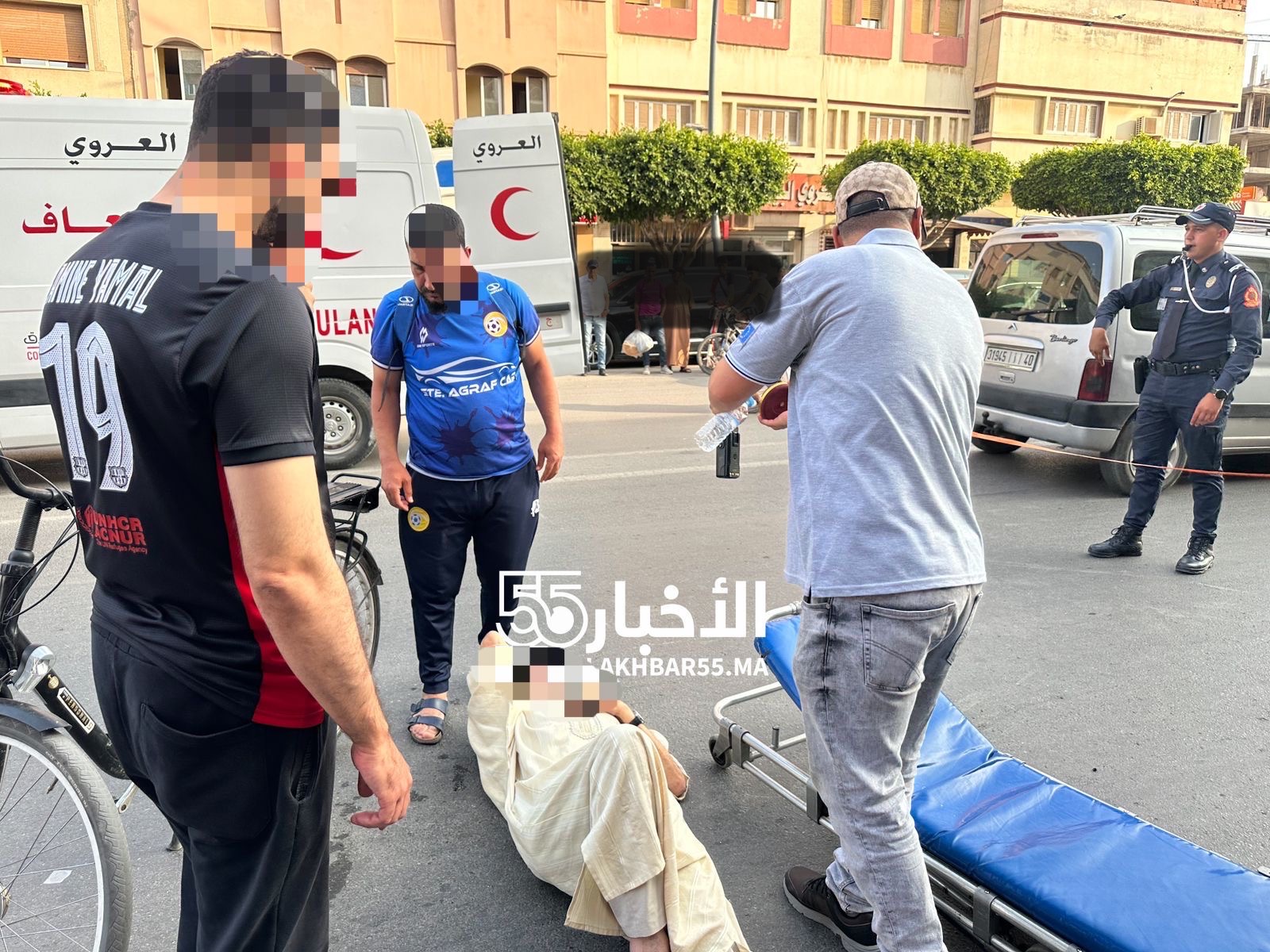 دراجة هوائية تصطدم سيد مسن وتدخله قسم المتسعجلات بالعروي