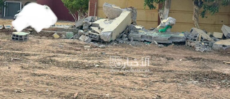 سلطات سلوان تزيل اعتداءات على الملك العام قرب حي صوناصيد واشادة بحملتها الصارمة