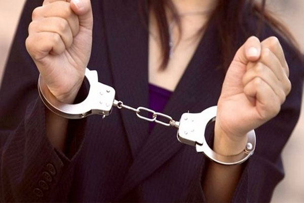زايو.. توقيف قاصر بحوزتها “إكستازي” يفتح ملف ترويج المخدرات داخل المؤسسات التعليمية