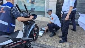 جدل الدراجات النارية الصغيرة بين القانون وحقوق المستهلك